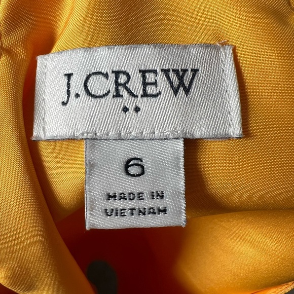 Cute top - Picture 3 of 3